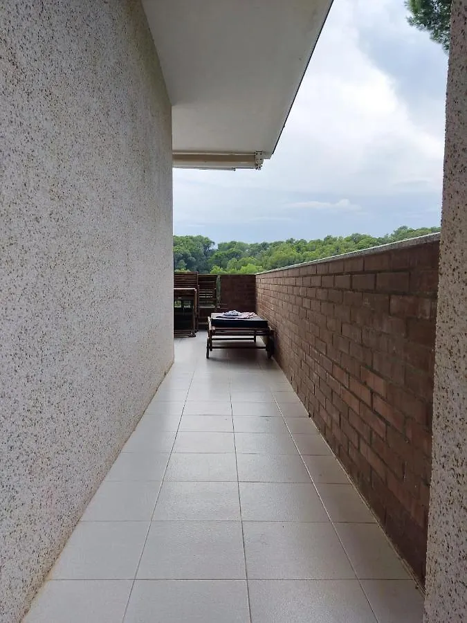 Apto Residencial En Tamariu Apartment